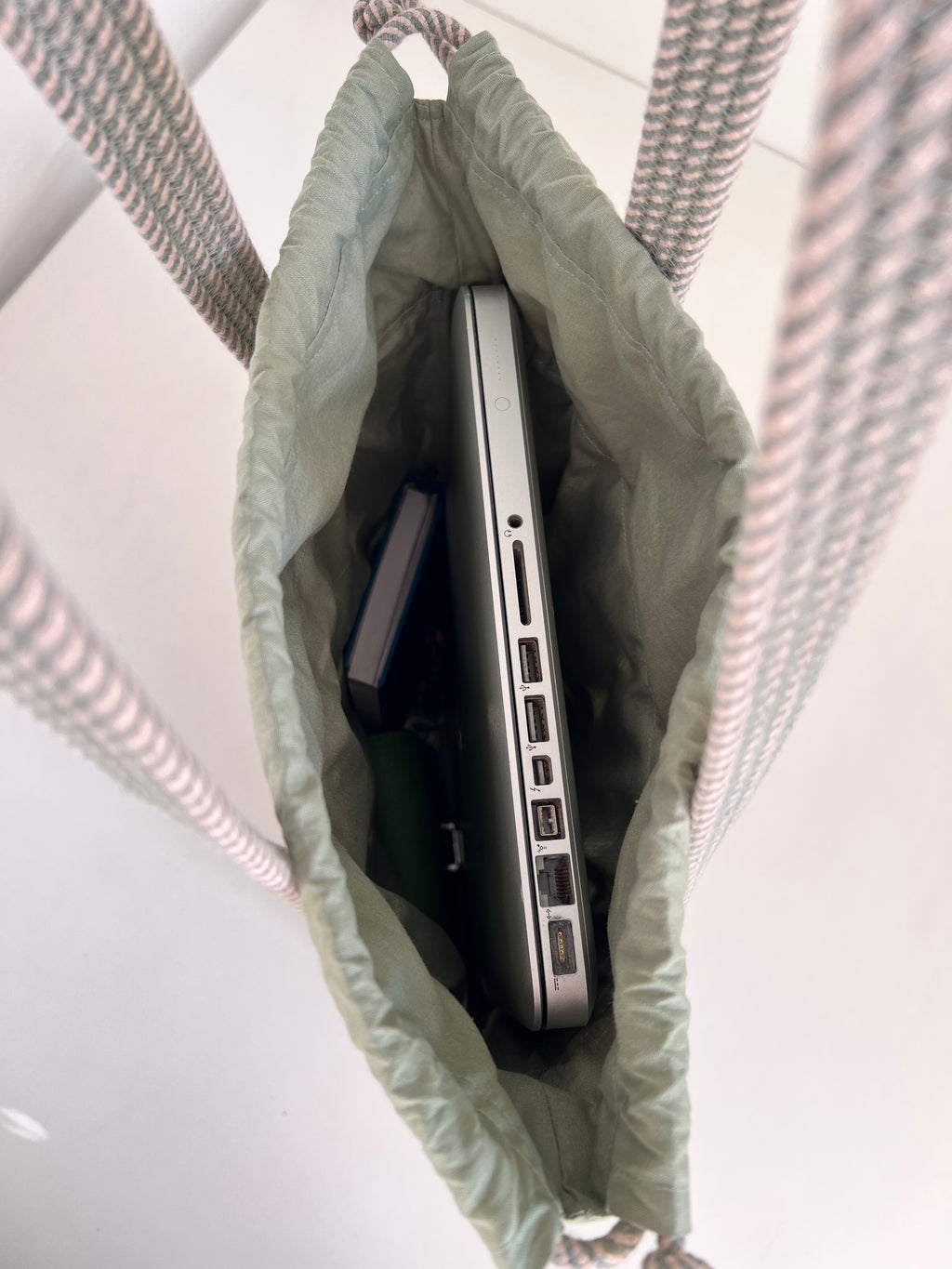 Torba w Kółka Długa srebrna — przeplatany wzór kółek, LISNA STYLE
